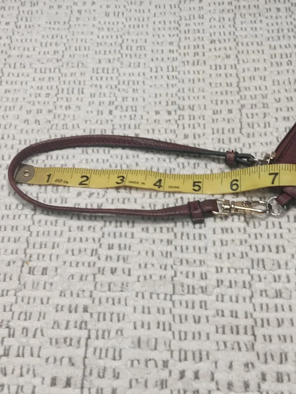 Wilsons Leather Burgundy Cashwrap Distressed Wristlet Coin Purse Clutch